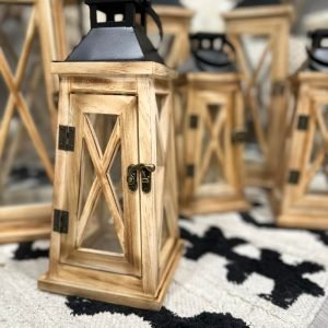 Koka laterna ar durtiņām - maza