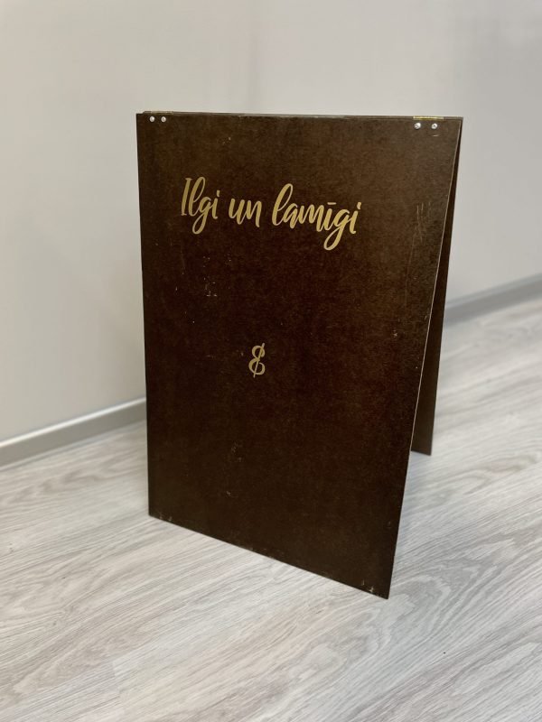 Uzraksta plāksne - Ilgi un laimīgi