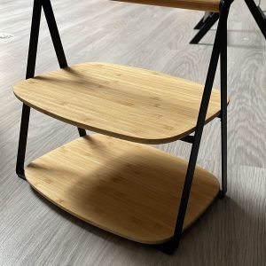 : Divstāvīgs koka etažieris