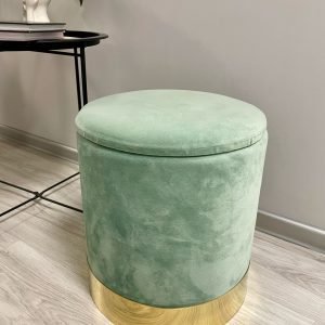 Zaļš samta pufs ar zelta elementu