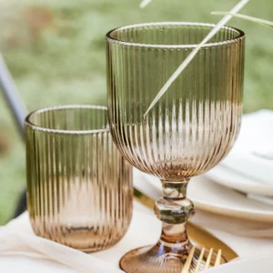 Brūna stikla glāze vīnam vai ūdenim 200ml